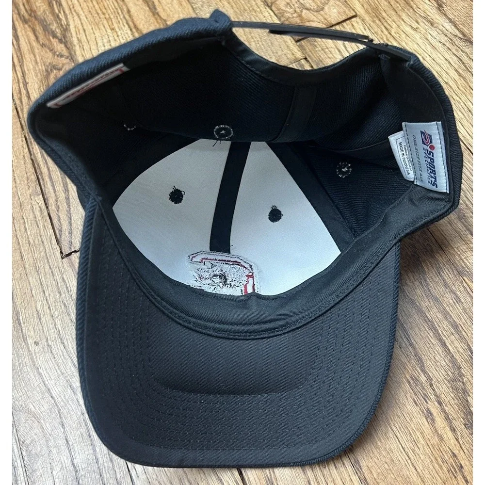 Vintage South‎ Carolina Gamecocks NCAA Sports Specialties Snapback Hat Logo
